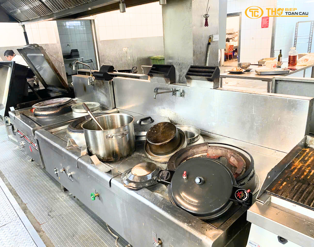 Sửa chữa thiết bị bếp công nghiệp khi sản phẩm có những dấu hiệu bất thường